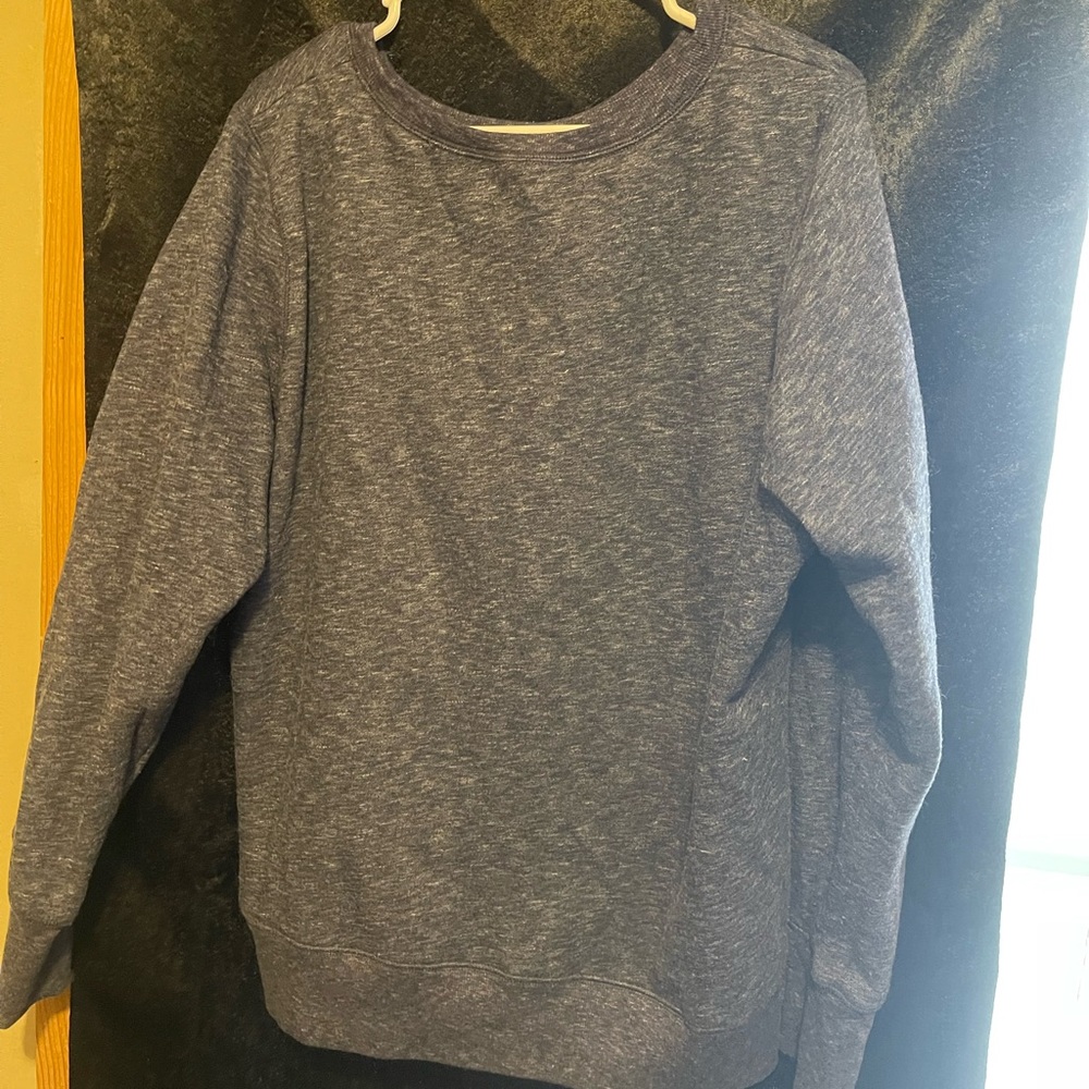 Blue long sleeve sweater. TEK GEAR- 2x